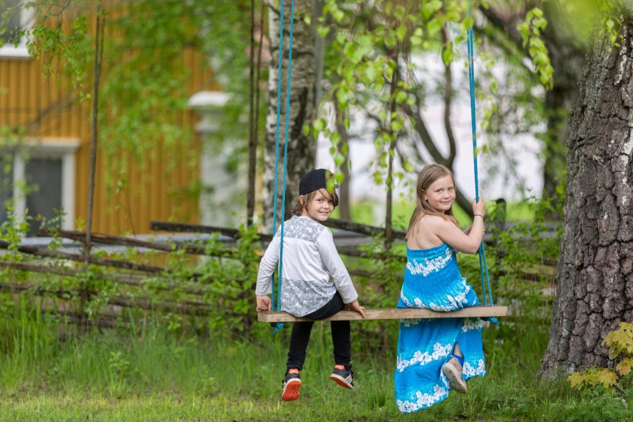 Lyrsta R B&B Lyrestad Zewnętrze zdjęcie